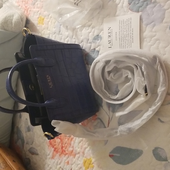 Ralph Lauren Handbags - Ralph Lauren pringle indigo bag